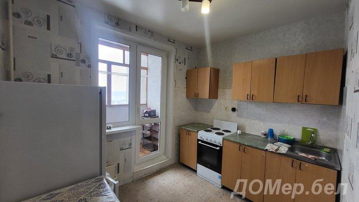 Хорошая квартира Минск, улица Рафиева, 100